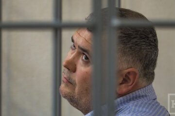 До 16 января 2018 года останется под домашним арестом начальник отдела по борьбе с оргпреступностью УМВД по Набережным Челнам Даниль Закиров