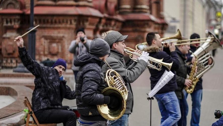 В столице республики с 23 мая заработает &laquo;Art-проспект&raquo;. С помощью сервиса можно будет подать заявку на выступление на Баумана и в других локациях