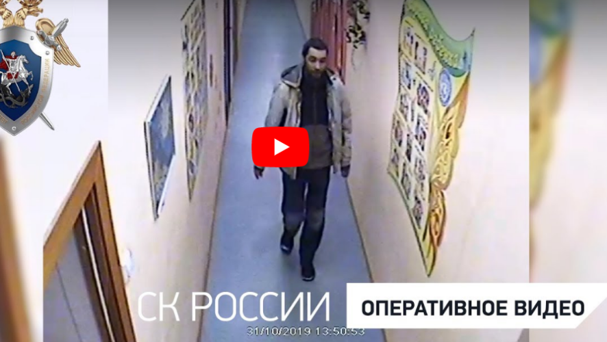 На видеозаписи 36-летний Денис Поздеев проникает в детский сад и ходит по коридору.
