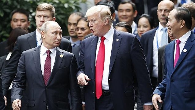 Президенты РФ и США Владимир Путин и Дональд Трамп сделали совместное заявление по конфликту в Сирии после встречи
