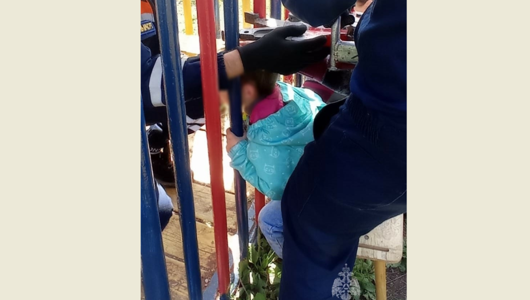 Ребенка передали медикам скорой помощи.