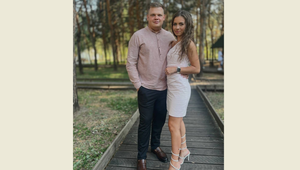 Вместе возлюбленные полгода.