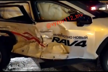 Авария произошла на улице Аграрная в Казани.