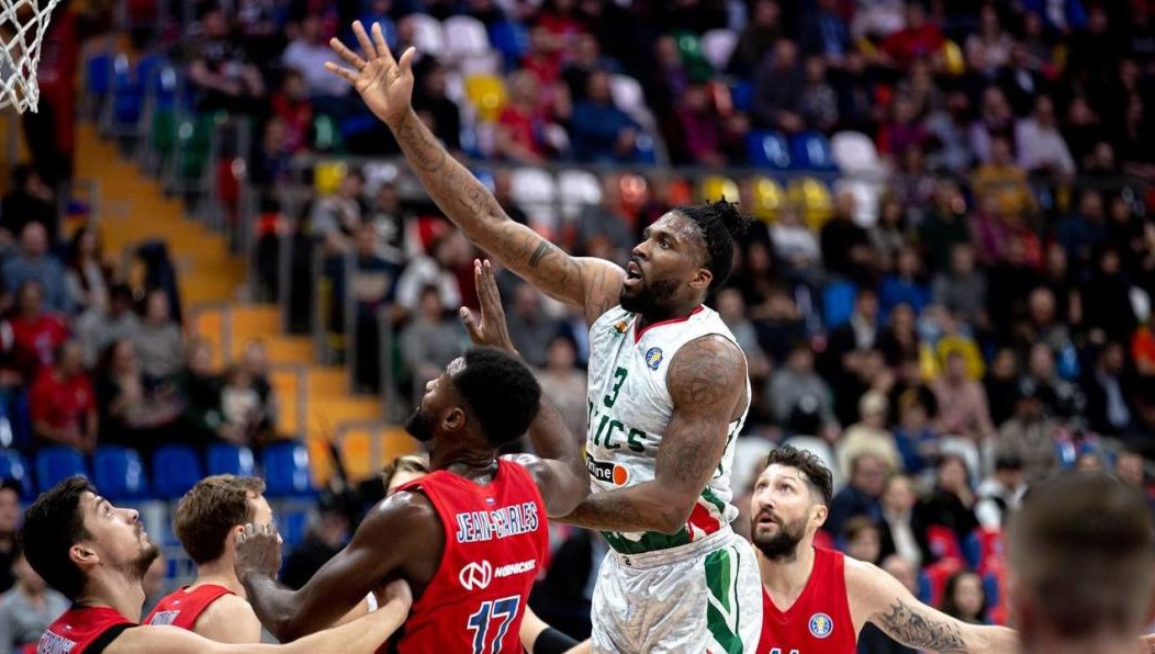 Казанский клуб проиграл в этом сезоне только ЦСКА.