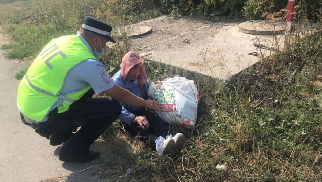 Правоохранители оказали первую медпомощь и вызвали «скорую».