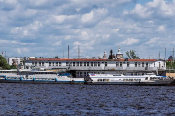 В этом году услугами судоходных компаний Татарстана воспользовались почти 300 тысяч пассажиров.