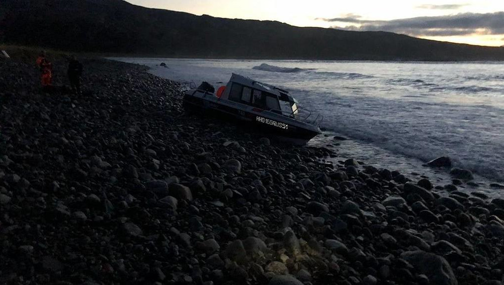 На борту судна находились пять человек.