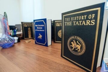 В справочном издании читатель найдет информацию обо всех населенных пунктах Татарстана