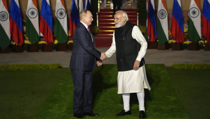 Москва намерена развивать военное сотрудничество с Нью-Дели.