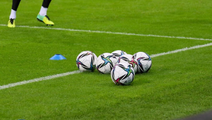 Новый руководитель футбольного клуба сменил на этой должности Эдуарда Сафонова.