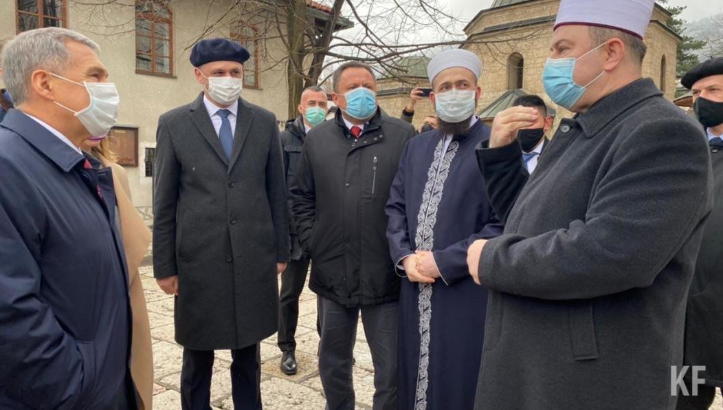 Он встретился с духовными лидерами государства.