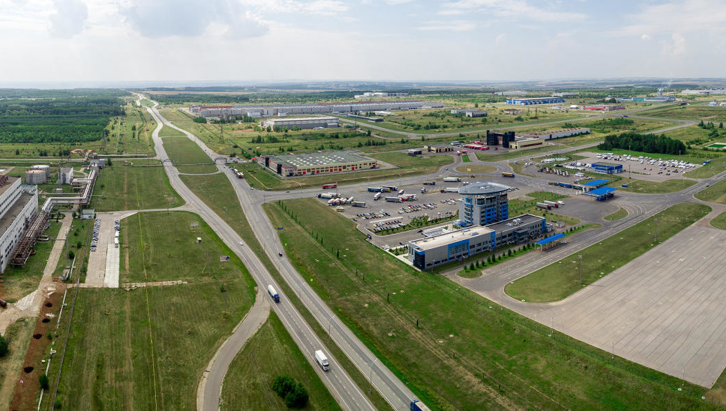 В проект инвестируют 1