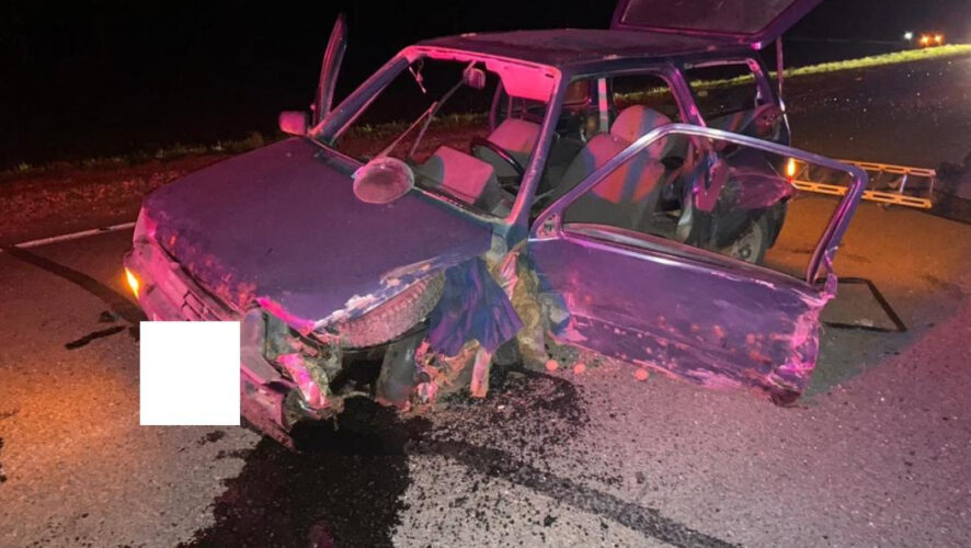 Легковушки получили серьезные механические повреждения.