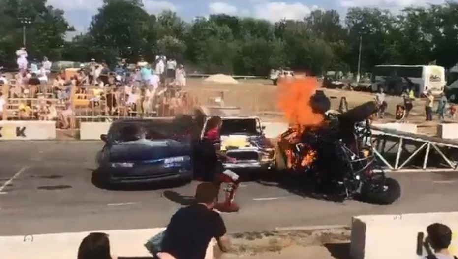 Прокуратура и СК начали проверку.