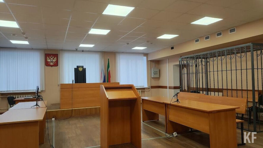 Антон Адаричев также обокрал родителей и ранил мать.