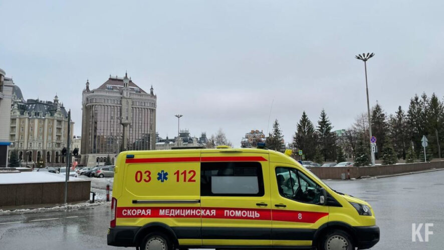 По этой причине заседание в очередной раз отложили.