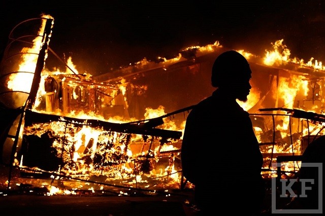 который горючей смесью поджигал деревянные здания в одном из районов Иркутска