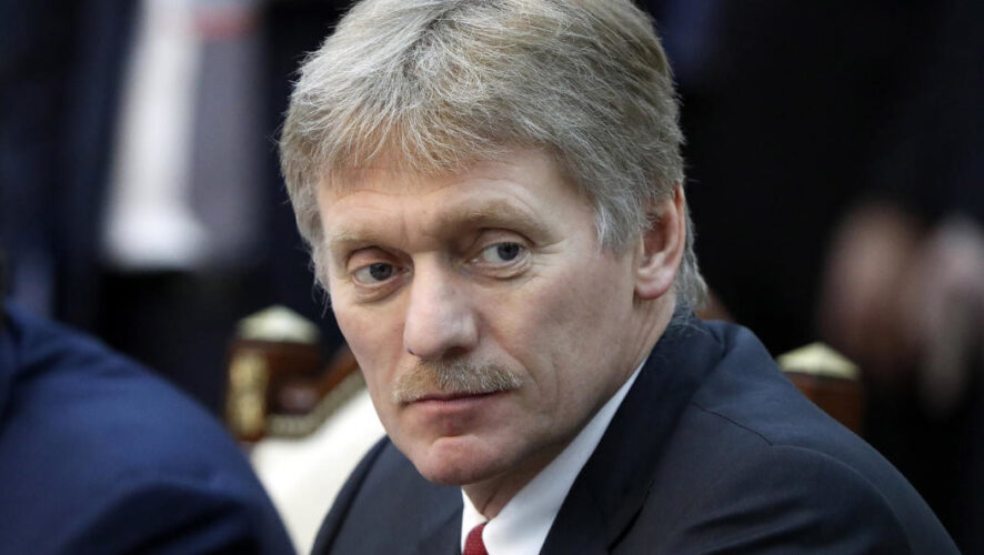 Денацификацию Украины представитель Кремля назвал целью военной операции.