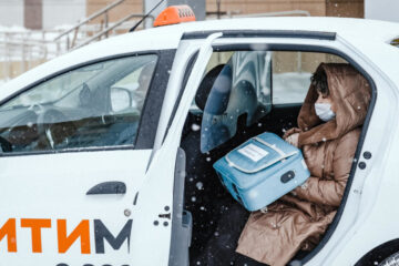 Единую службу бесплатного такси для медиков компании запустили 21 декабря.
