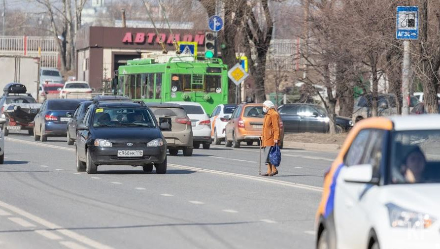 И сумма меньше