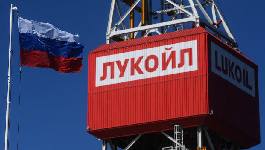 Руководители предлагают заплатить 447 рублей.