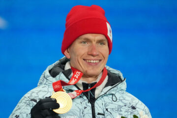 Российский лыжник финишировал вторым в гонке на 15 километров.