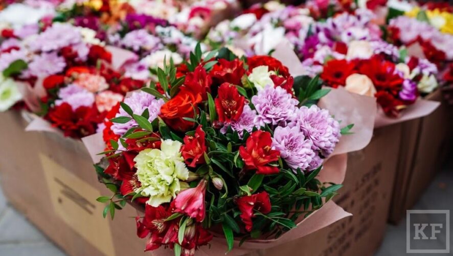 Два грабежа произошли в цветочных магазинах Казани.