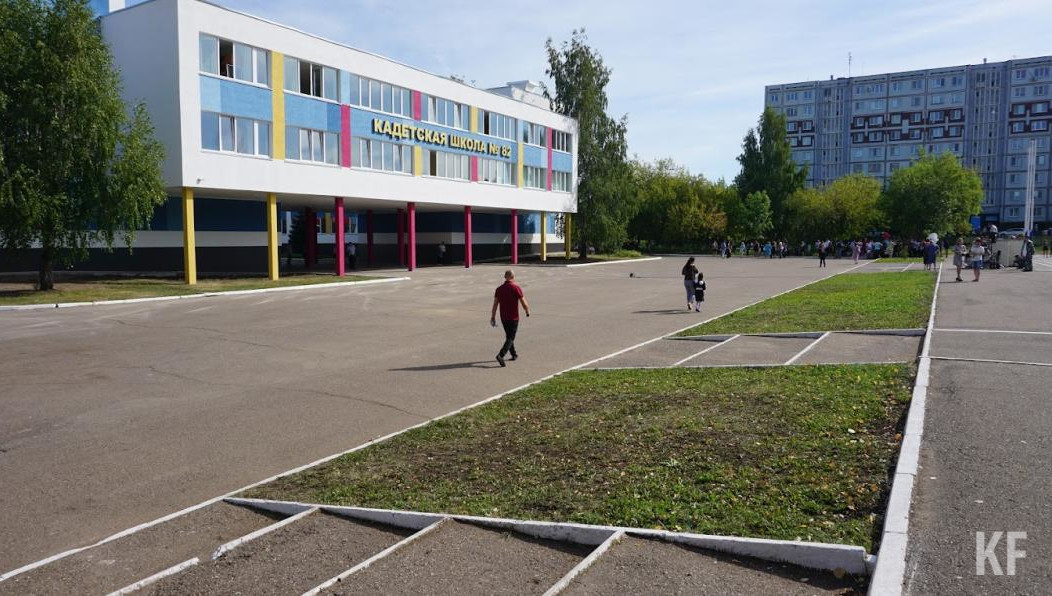 Недалеко от учебных заведений республики установили 1052 дорожных знаков.