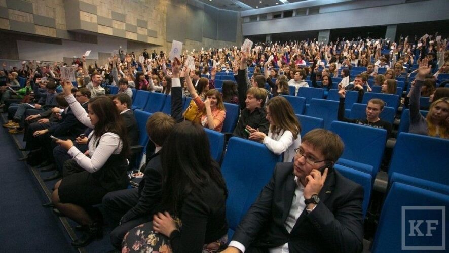 В день своего 18-летия Лига студентов Татарстана избрала себе президента