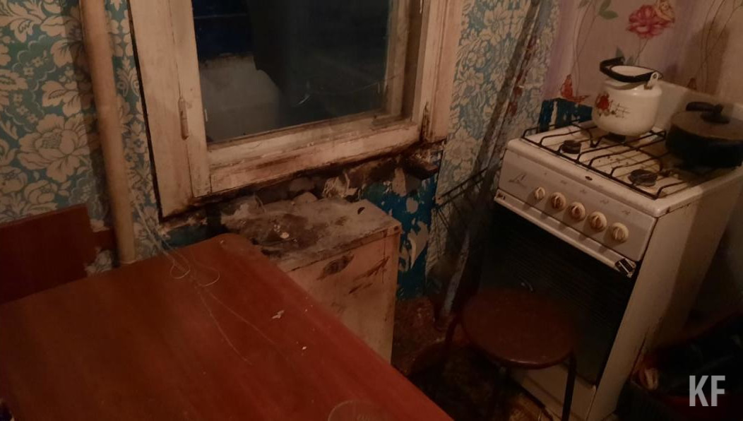 Огнеборец случайно проходил мимо дома