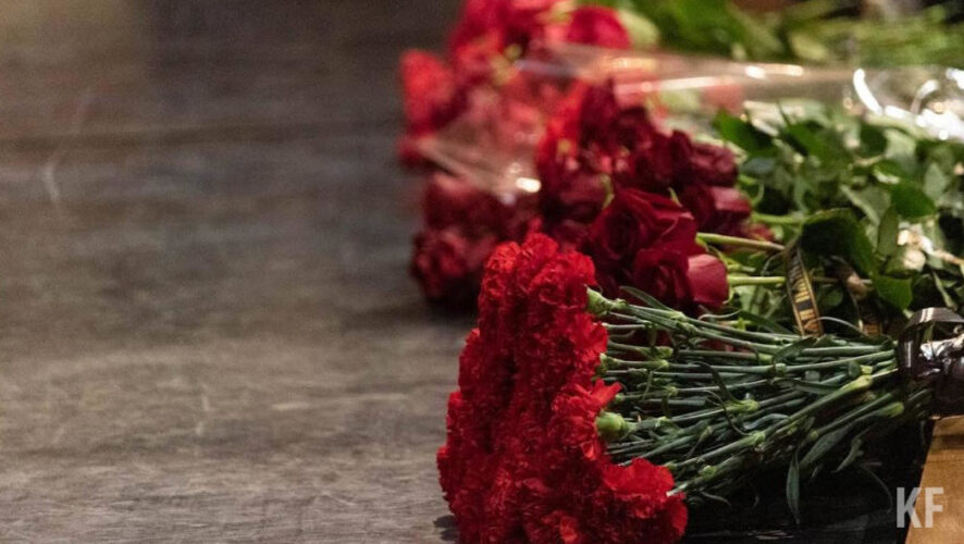 Ему был 61 год.