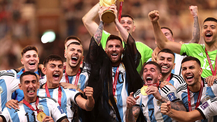 Аргентина обыграла Францию в лучшем финале за всю историю ЧМ. Спортивный обозреватель KazanFirst Артур Еникеев делится эмоциями.