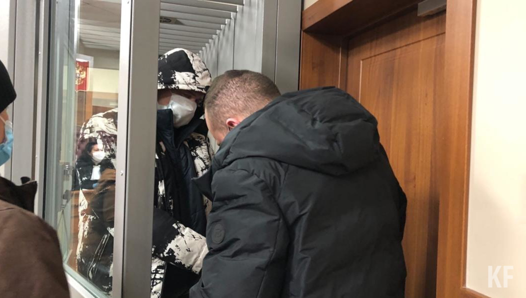 Сегодня Андрею Усачеву суд выбирает меру пресечения.