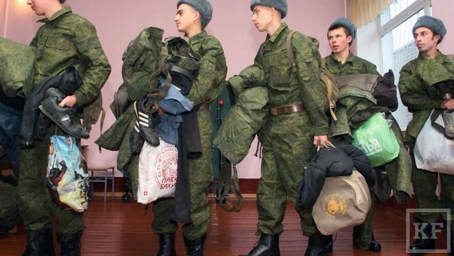 4000 новобранцев из Татарстана отправятся служить в армию в эту весеннюю призывную кампанию. Об этом заявил военный комиссар республики Сергей Погодин.  Общее число
