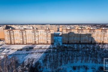Цены на жилье в столице Татарстана в прошлом году соответствовали средним по стране и были немного ниже (на 4%). Такие данные предоставил сервис бесплатных объявлений «Юла».