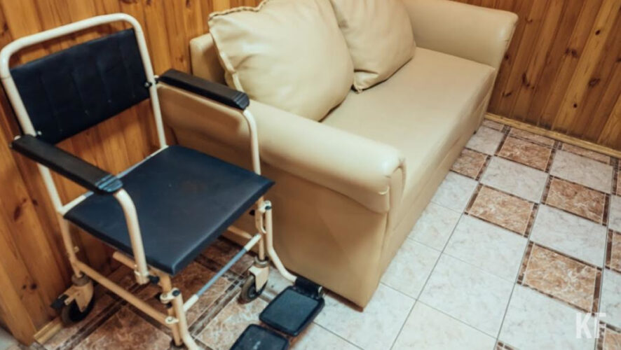 Пострадавшую передали сотрудникам &laquo;скорой&raquo;.