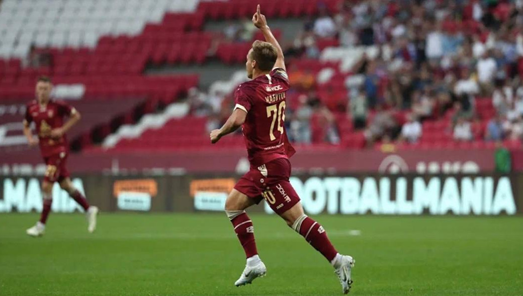 Основной правый защитник казанцев не работает в общей группе перед матчем с «Велесом»