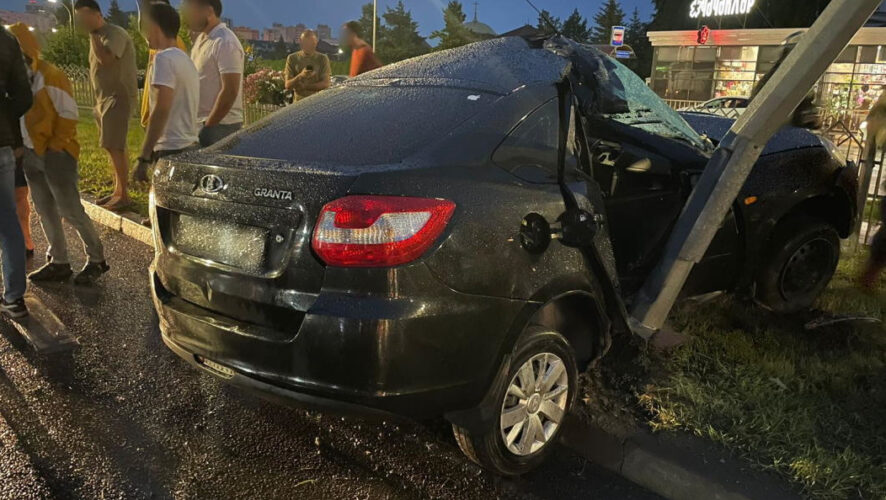 Автолюбитель угодил в больницу.