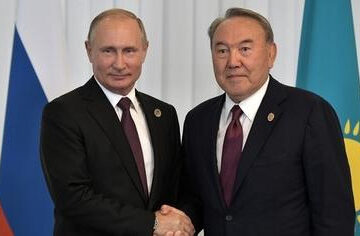 Ранее президент Казахстана объявил об уходе в отставку.