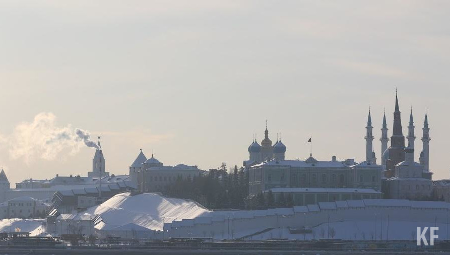 На правом берегу Казанки рассматриваются пространства: у парка Кырлай