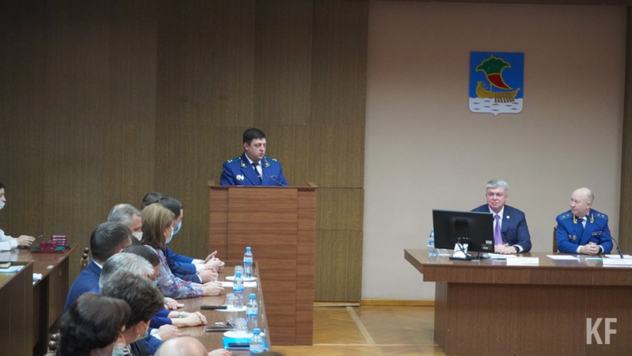 Вакантное место руководителя надзорного ведомства города занял Артур Абуталипов.