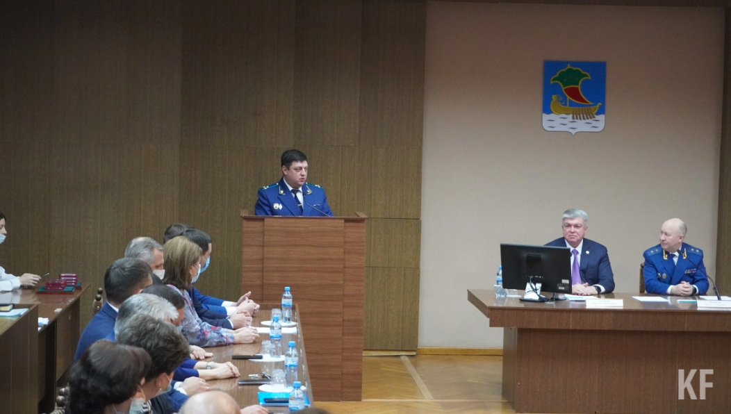 Вакантное место руководителя надзорного ведомства города занял Артур Абуталипов.