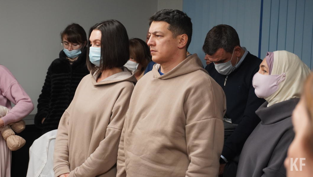 Первое заседание прерывали трижды. По существу рассматривать дела начнут уже в следующем году.