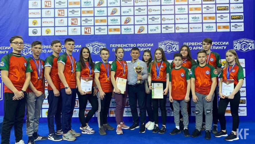 Подростки завоевали 23 медали.