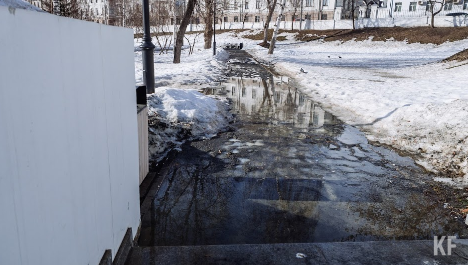 В жилых массивах заявки принимают в администрациях районов.