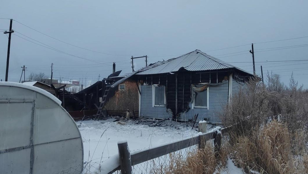 Домой изверга не пустила 12-летняя дочь.