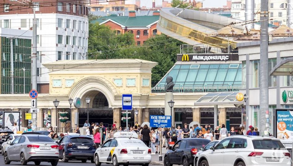 На участке будут проводить переустройство светофорных объектов.