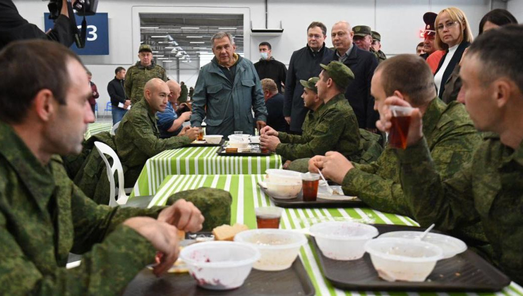 Глава республики пообещал оказывать поддержку призывникам.