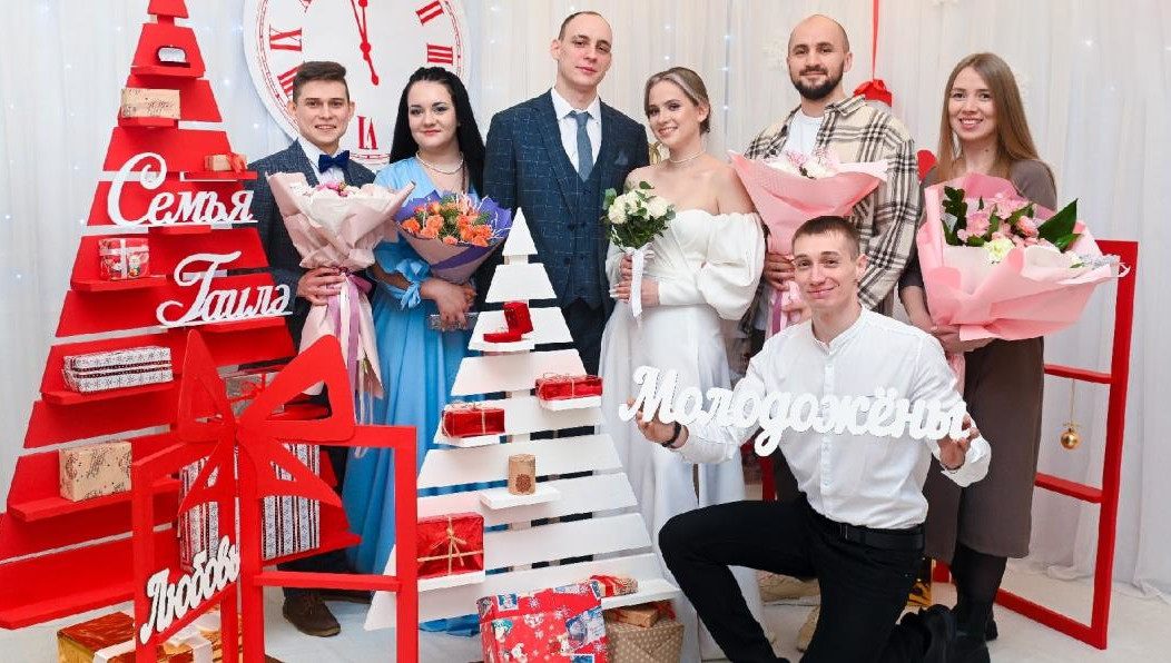 Молодожены все чаще выбирают для бракосочетания красивые даты.