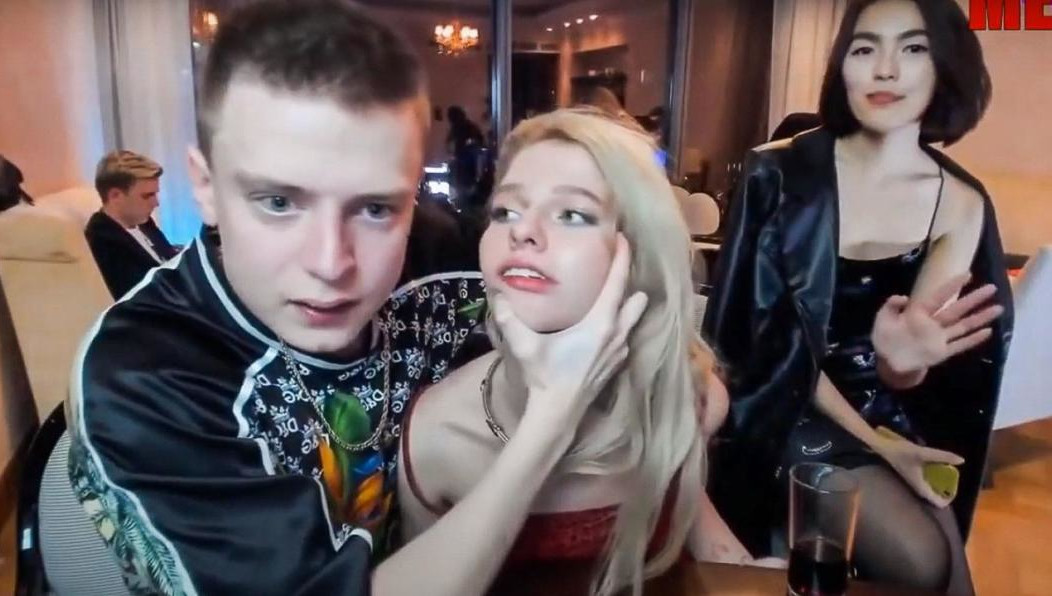 Блогеров будут наказывать за распространение в сети фотографий и видеозаписей с издевательствами и сценами жестокости из корысти и ради хулиганства.